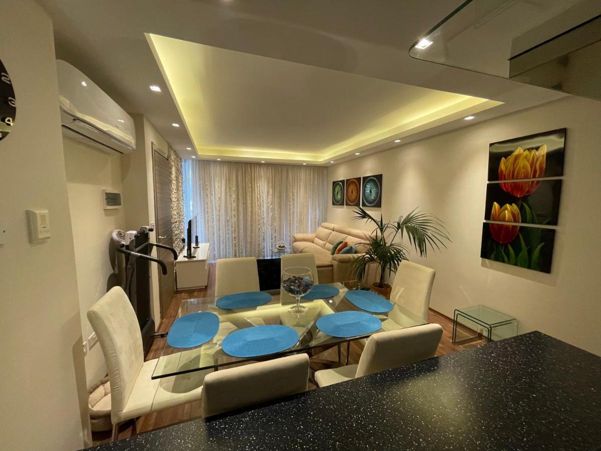 Modern Finished Apartment With Natural Light Сейнт Полс Бей Екстериор снимка